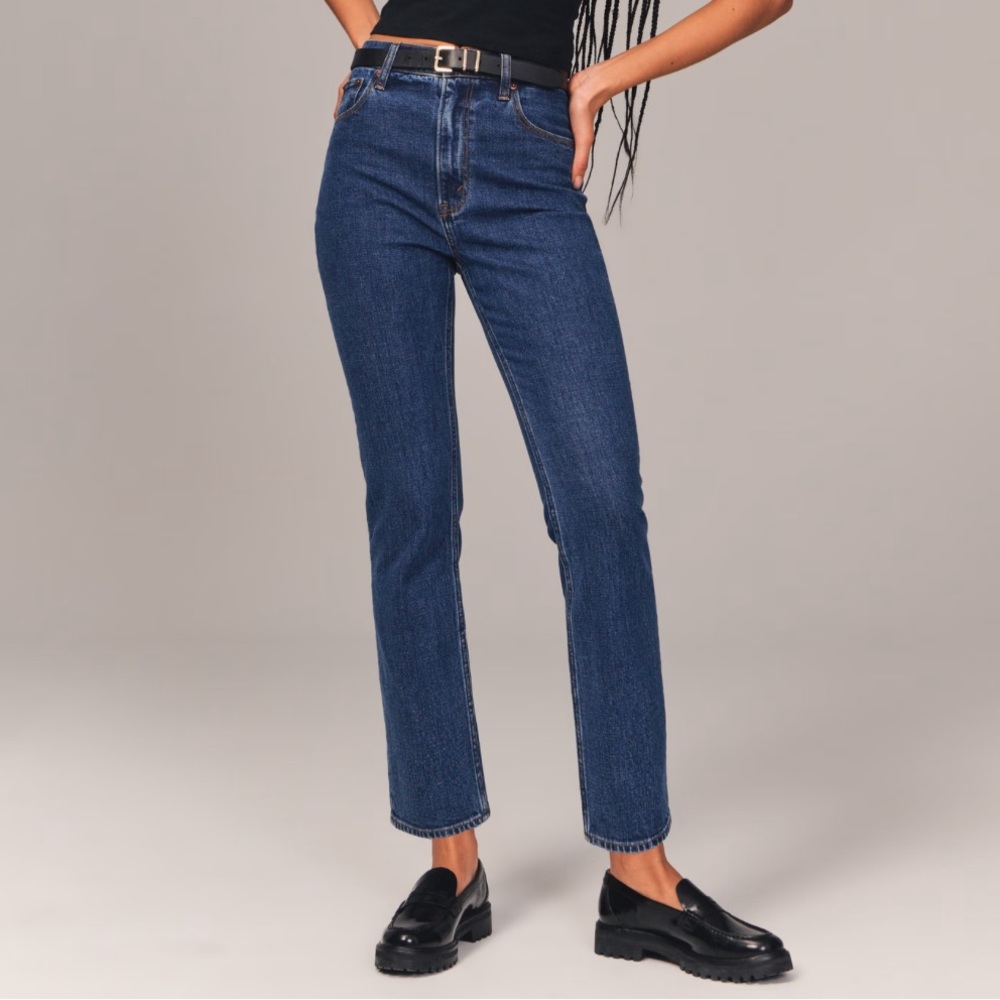 Abercrombie & Fitch Ultra High Rise Ankle Straight Jeans